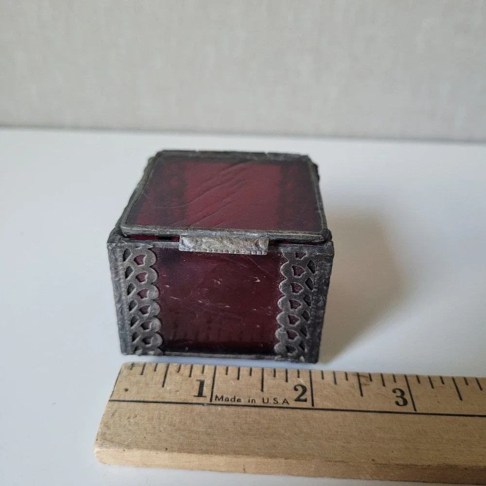 Vintage Slag Glass Trinket Box with Decorative Filigree Edging – Deep Red Gothic